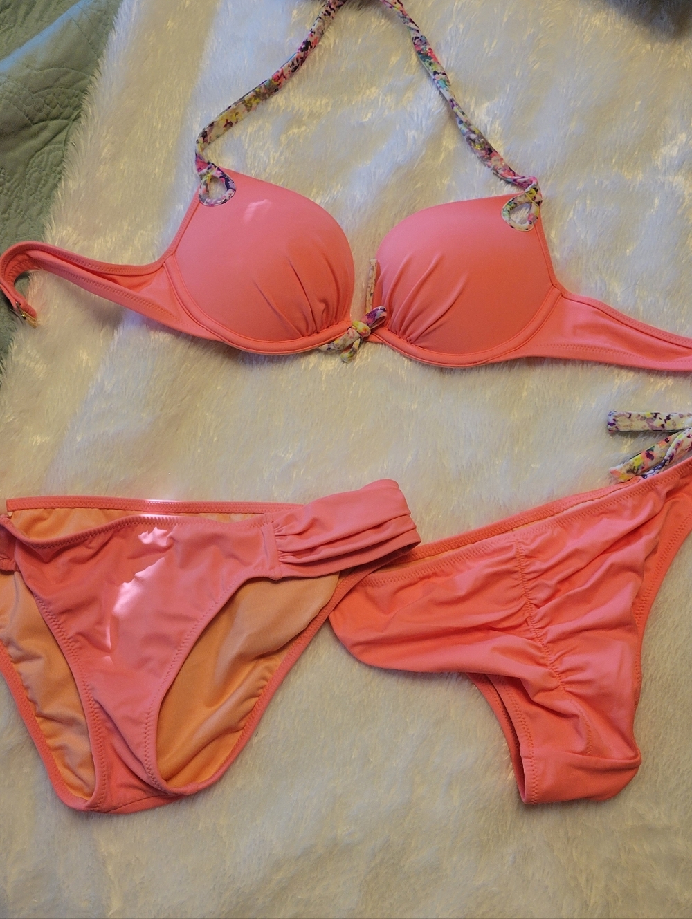 NWOT Victorias Push Up Swim Bikini Set - Picture 9 of 9